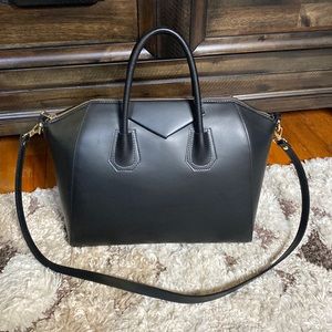 Large leather tote bag